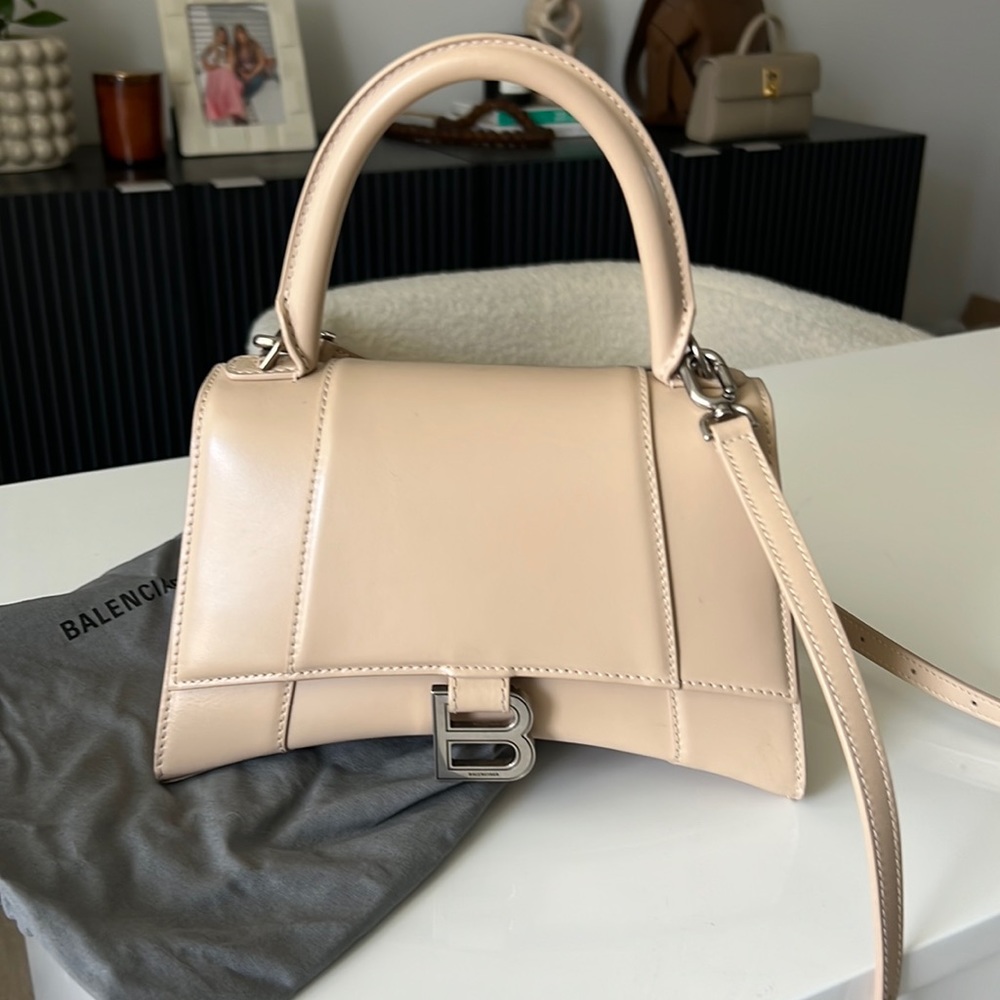 Authentic Balenciaga small hourglass smooth leather bag in beige
